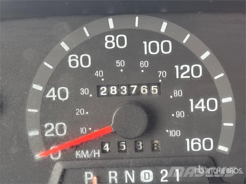 Ford Econoline E-450 4x2 Van Truck Camion Fourgon
