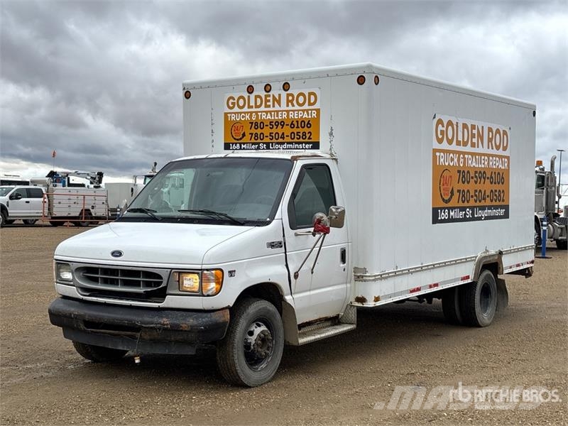 Ford Econoline E-450 4x2 Van Truck Camion Fourgon