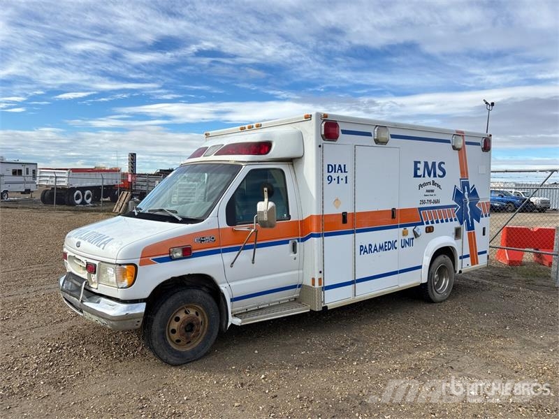 Ford Econoline E-450 4x2 Ambulance Krankenwagen