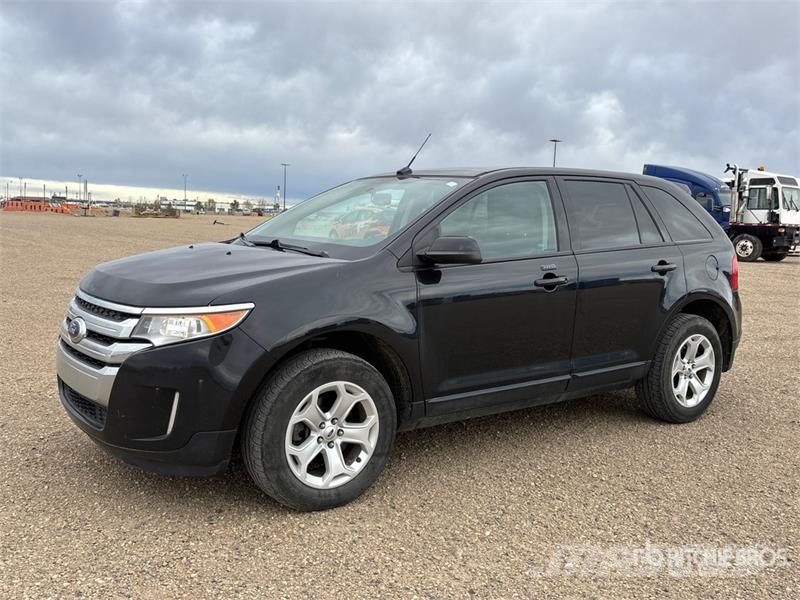 Ford Edge AWD SUV Personbiler