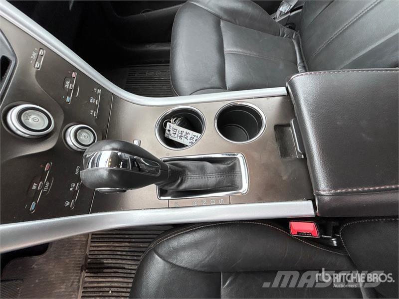 Ford Edge AWD SUV Personbiler