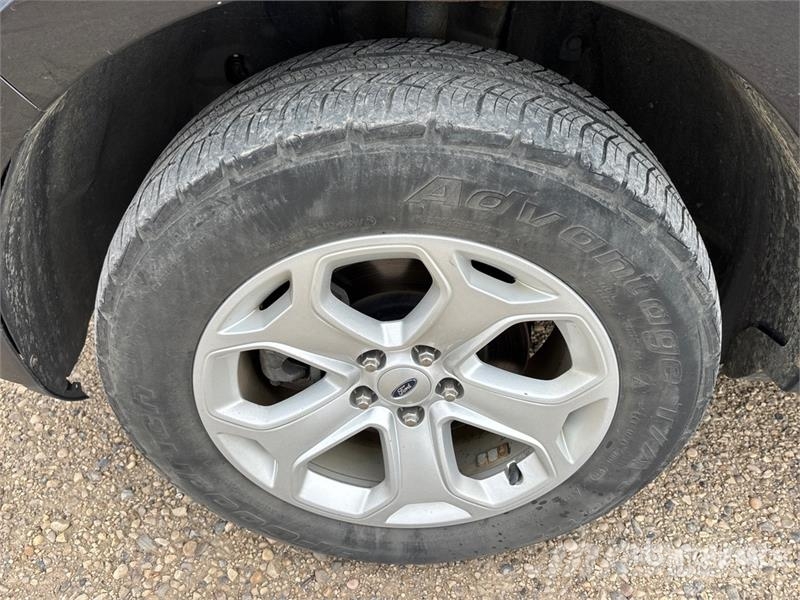 Ford Edge AWD SUV Personbiler