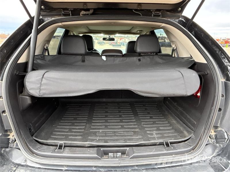 Ford Edge AWD SUV Personbiler
