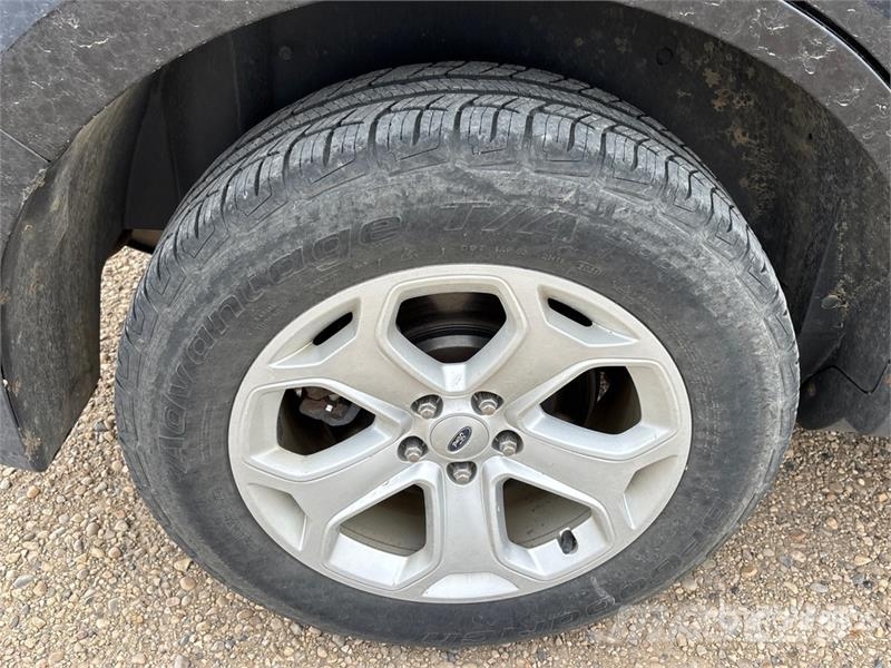 Ford Edge AWD SUV Personbiler