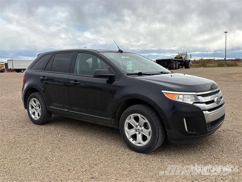 Ford Edge AWD SUV Personbiler
