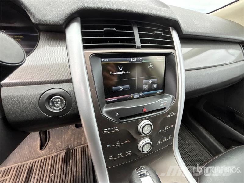 Ford Edge AWD SUV Personbiler