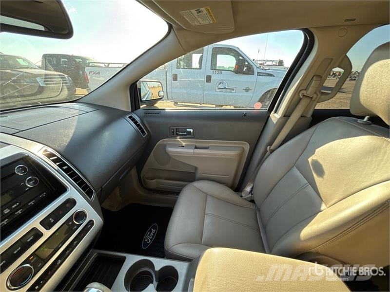 Ford Edge Limited AWD SUV Voiture
