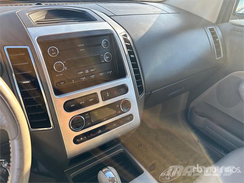 Ford Edge Limited AWD SUV Voiture