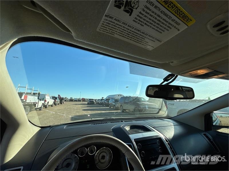 Ford Edge Limited AWD SUV Voiture