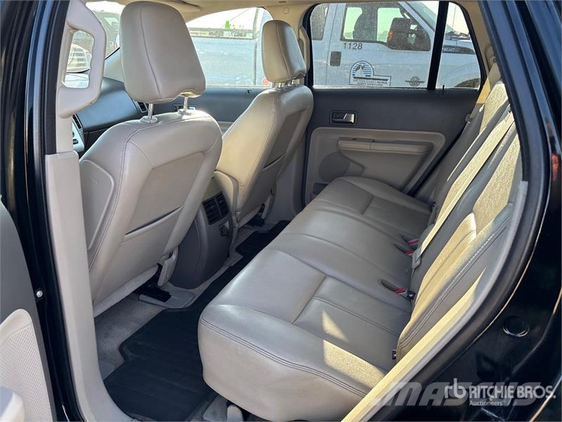 Ford Edge Limited AWD SUV Voiture