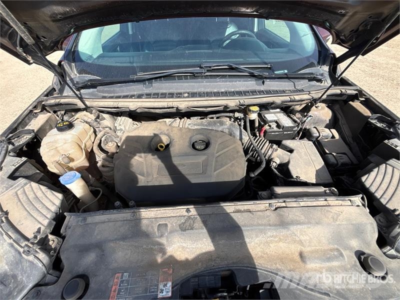 Ford Edge SEL AWD SUV Avtomobili
