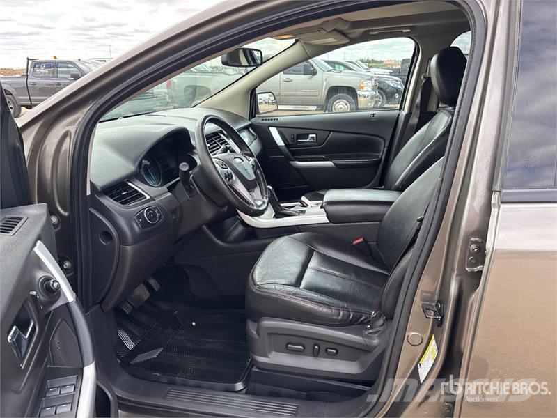 Ford Edge SEL AWD SUV 자동차