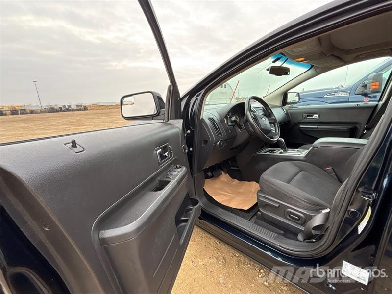 Ford Edge SEL AWD SUV سيارات