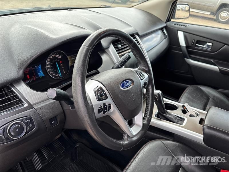 Ford Edge SEL AWD SUV 자동차
