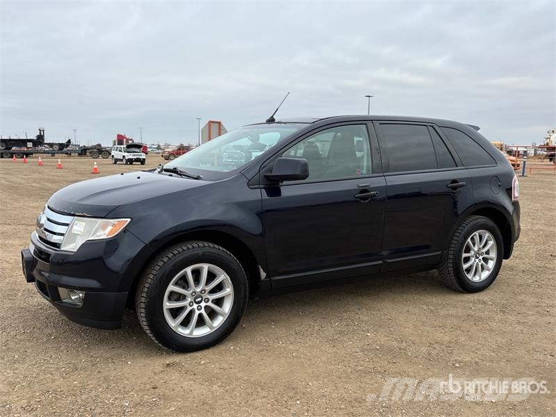 Ford Edge SEL AWD SUV سيارات