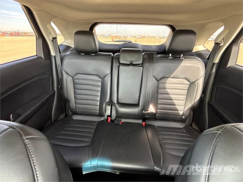 Ford Edge SEL AWD SUV Avtomobili