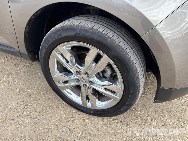 Ford Edge SEL AWD SUV 자동차