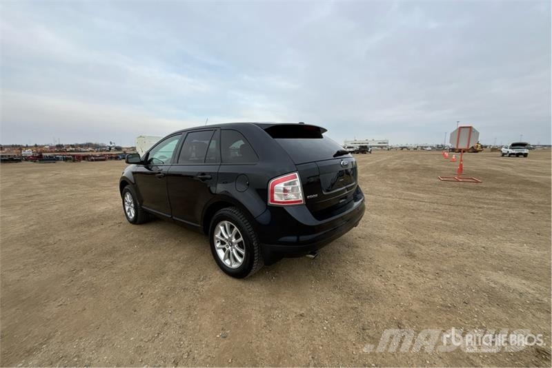 Ford Edge SEL AWD SUV سيارات