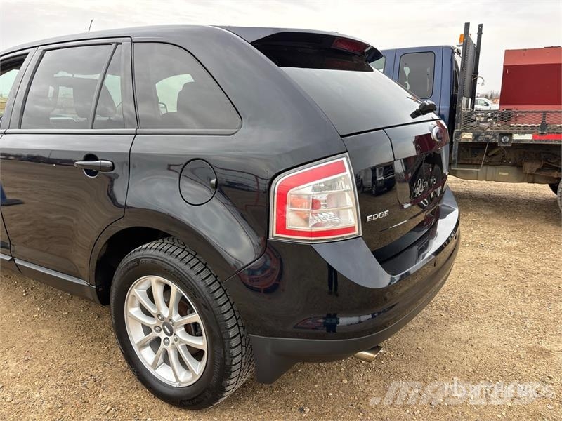 Ford Edge SEL AWD SUV سيارات
