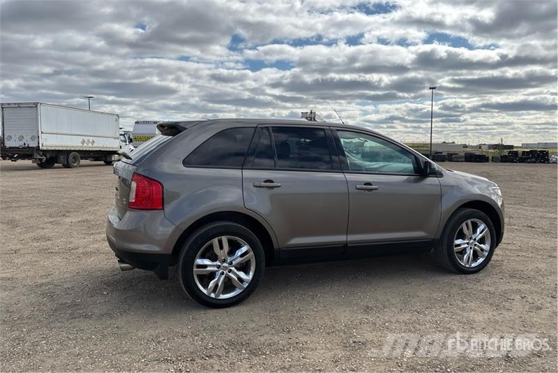 Ford Edge SEL AWD SUV 자동차