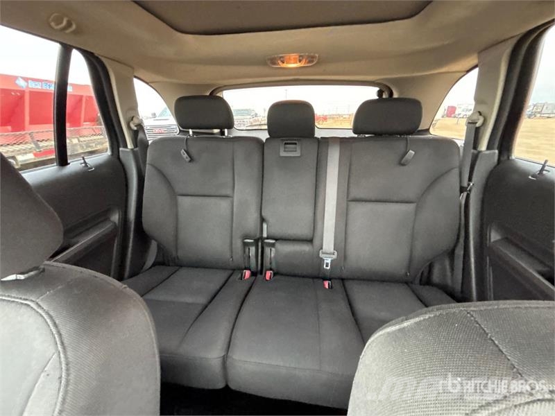 Ford Edge SEL AWD SUV سيارات