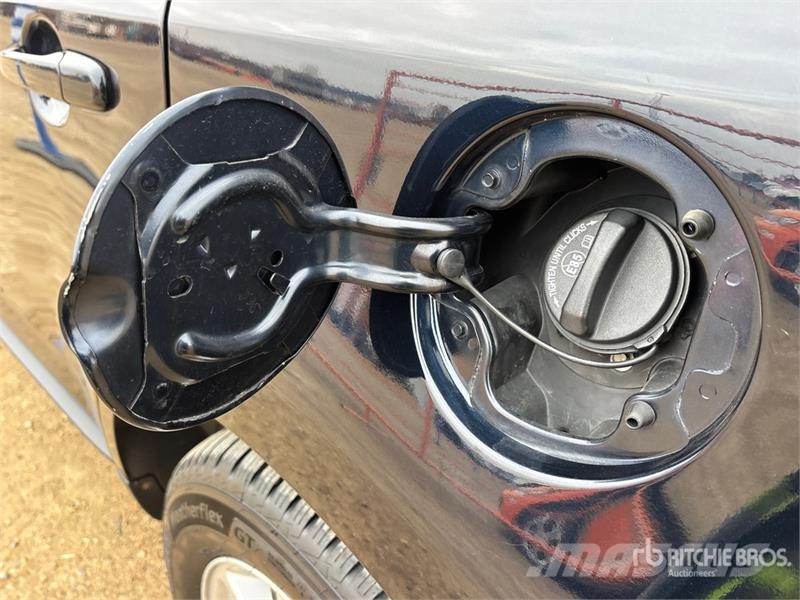 Ford Edge SEL AWD SUV سيارات