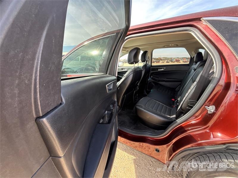 Ford Edge SEL AWD SUV Avtomobili