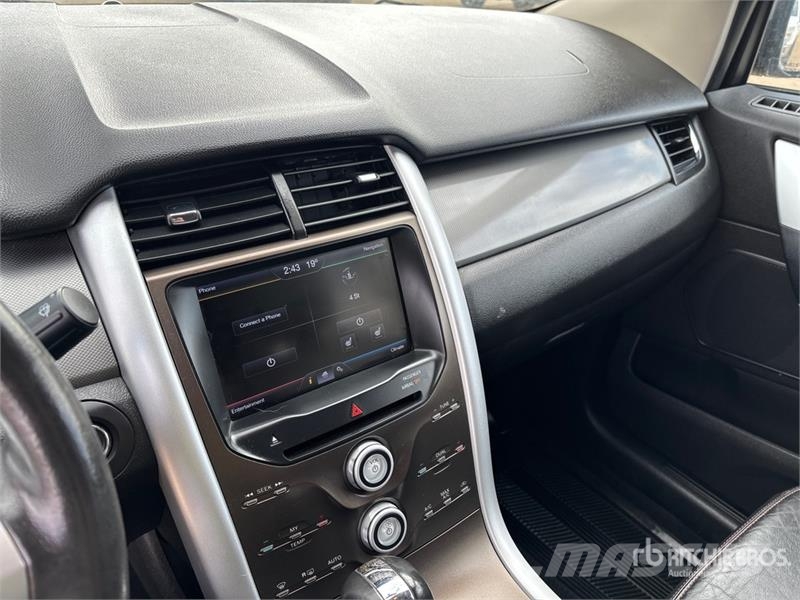 Ford Edge SEL AWD SUV 자동차