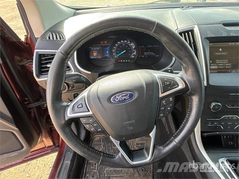 Ford Edge SEL AWD SUV Avtomobili
