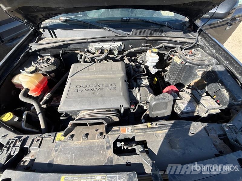 Ford Escape Voiture