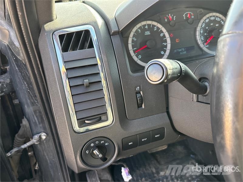 Ford Escape Voiture
