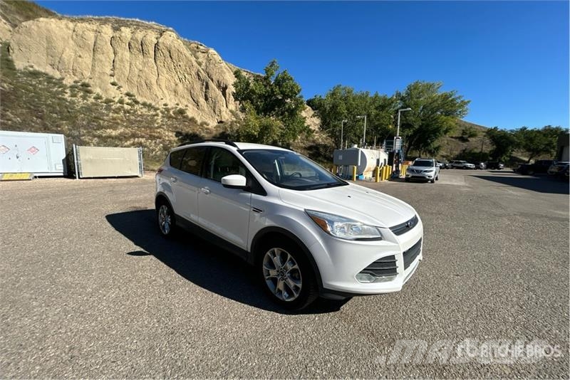 Ford Escape Auto's