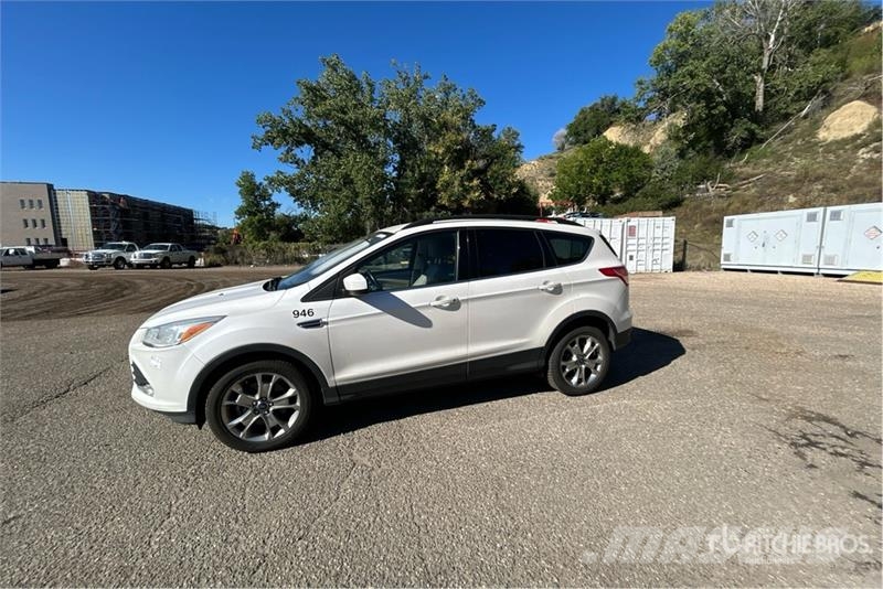 Ford Escape Auto's