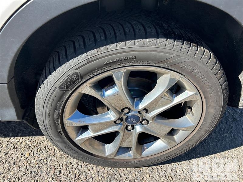 Ford Escape Voiture
