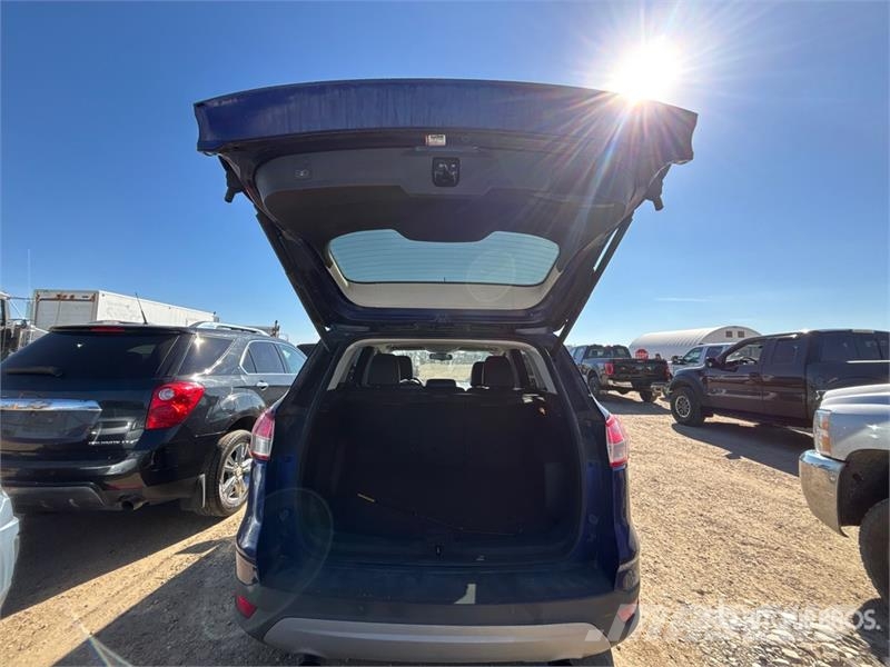 Ford Escape 4WD SUV Automobili