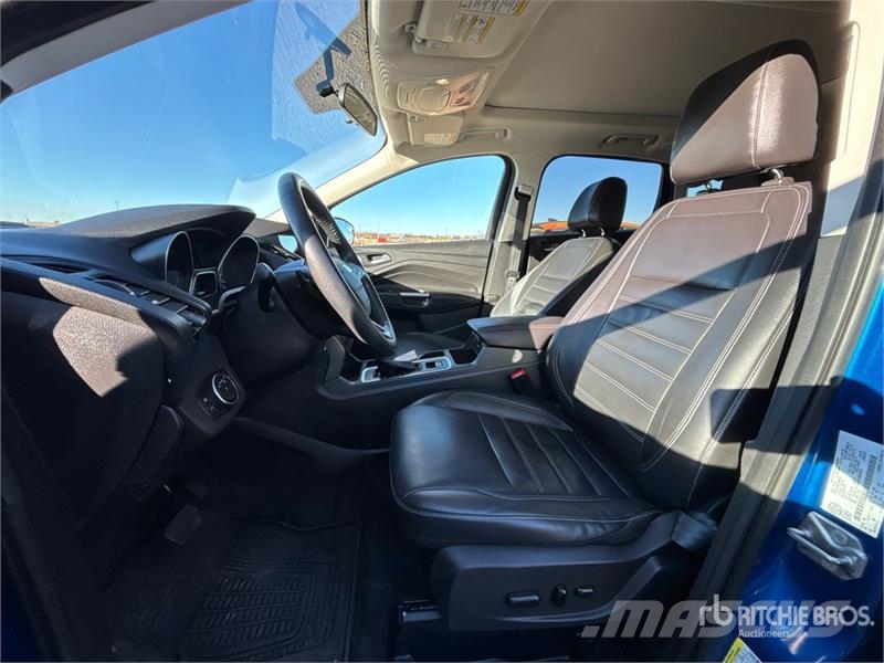 Ford Escape 4WD SUV Voiture