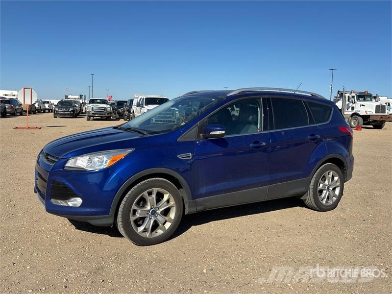 Ford Escape 4WD SUV Automobili