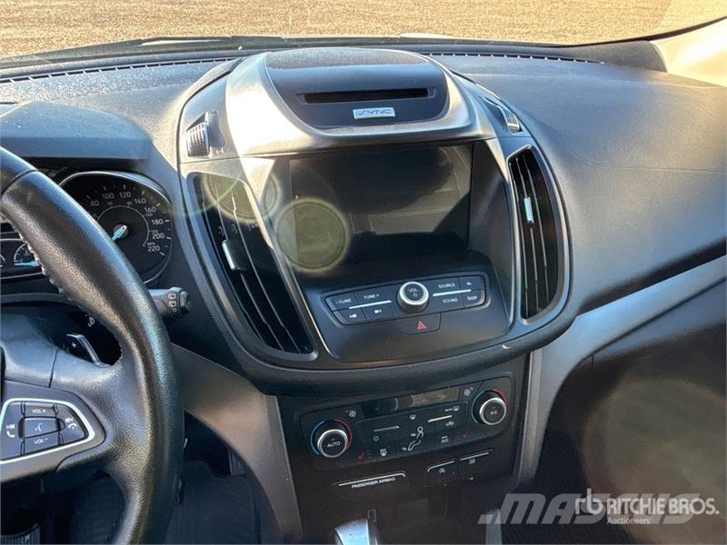Ford Escape 4WD SUV Voiture