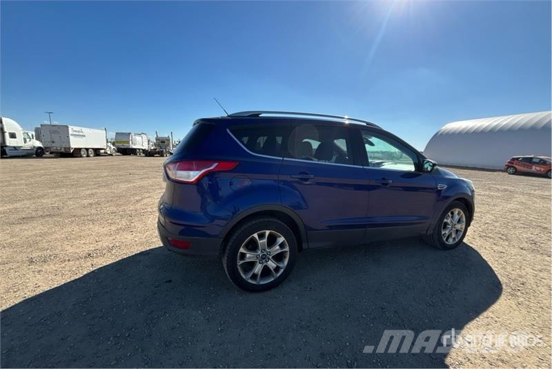 Ford Escape 4WD SUV Automobili