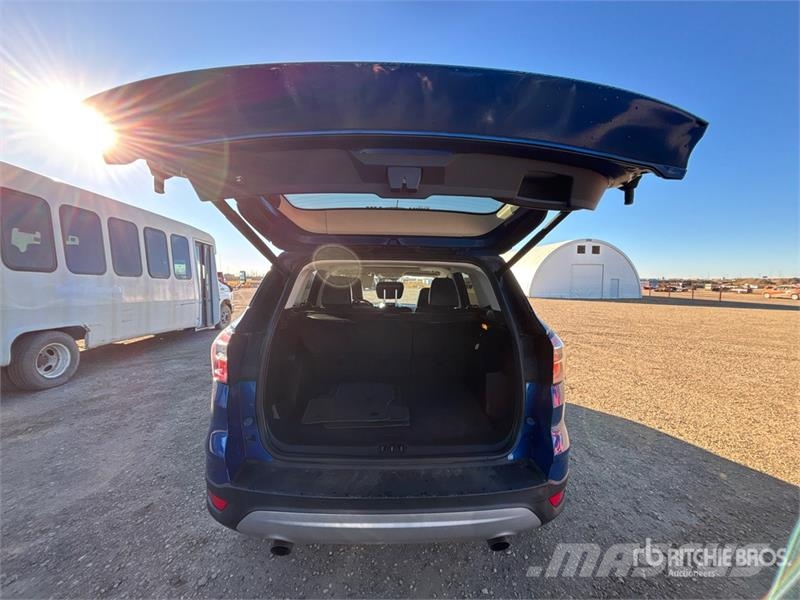 Ford Escape 4WD SUV Voiture