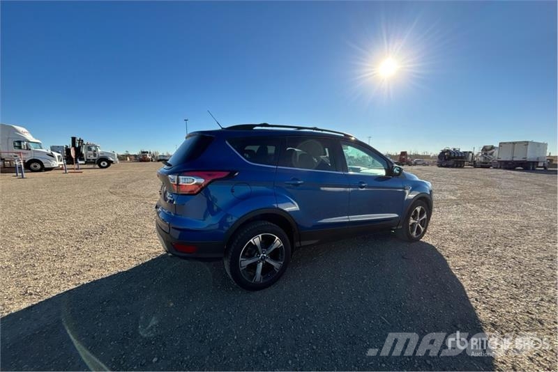 Ford Escape 4WD SUV Voiture