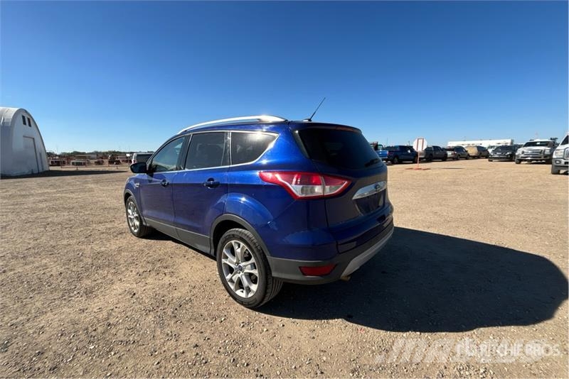 Ford Escape 4WD SUV Automobili