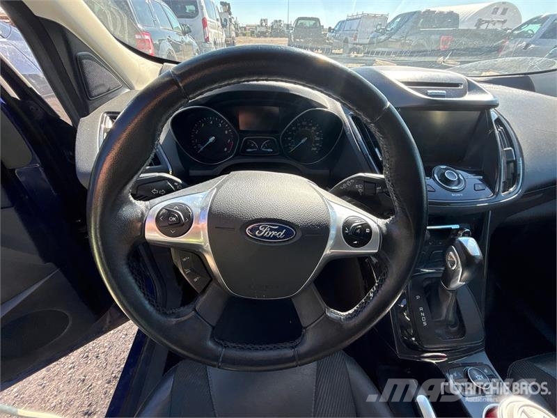 Ford Escape 4WD SUV Automobili