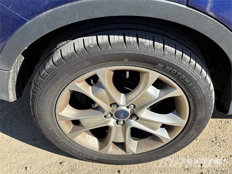 Ford Escape 4WD SUV Automobili
