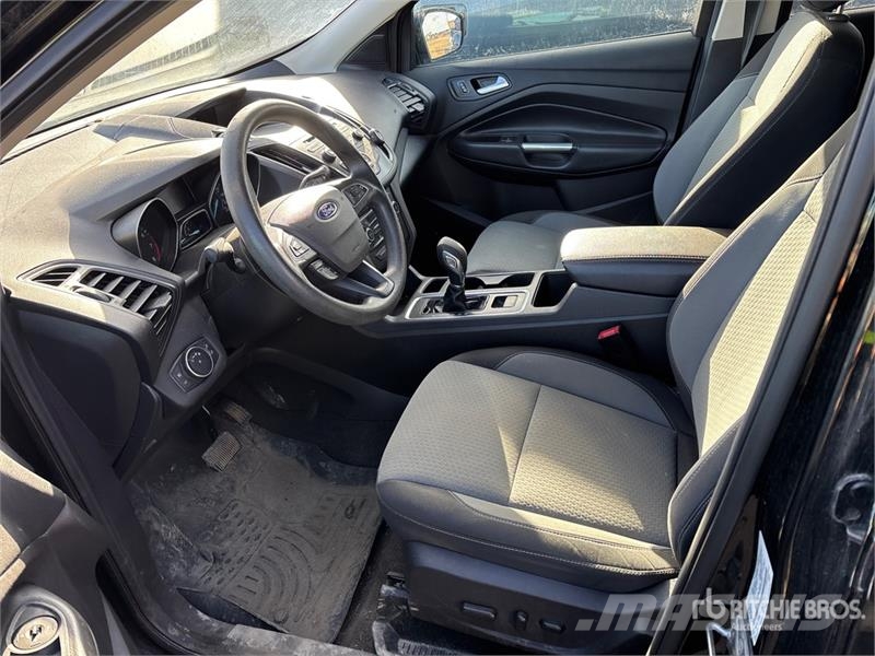 Ford Escape SE 2WD SUV (Inoperable) Auto's