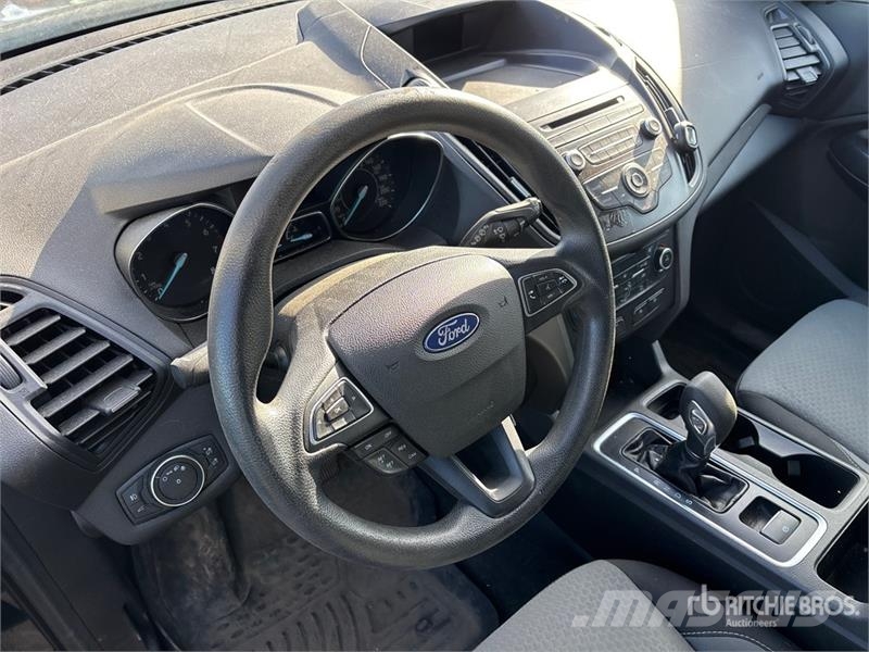 Ford Escape SE 2WD SUV (Inoperable) Auto's