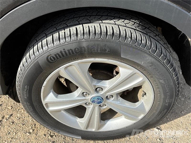 Ford Escape SE 4x4 SUV Automobili