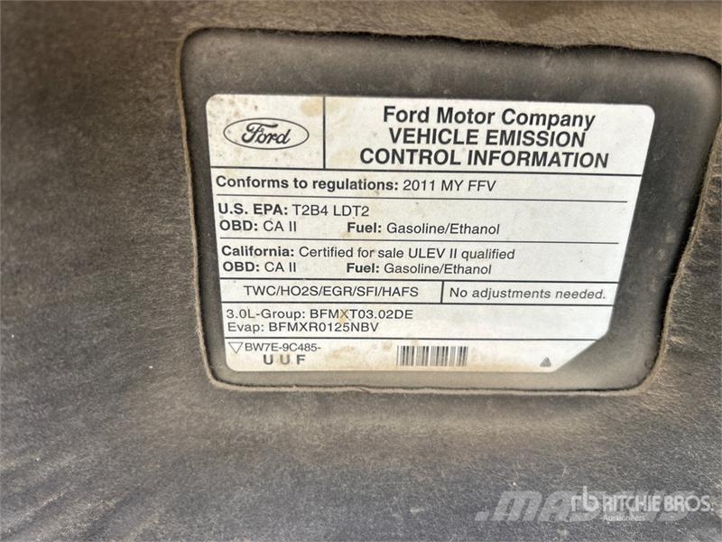 Ford Escape XLT AWD SUV سيارات