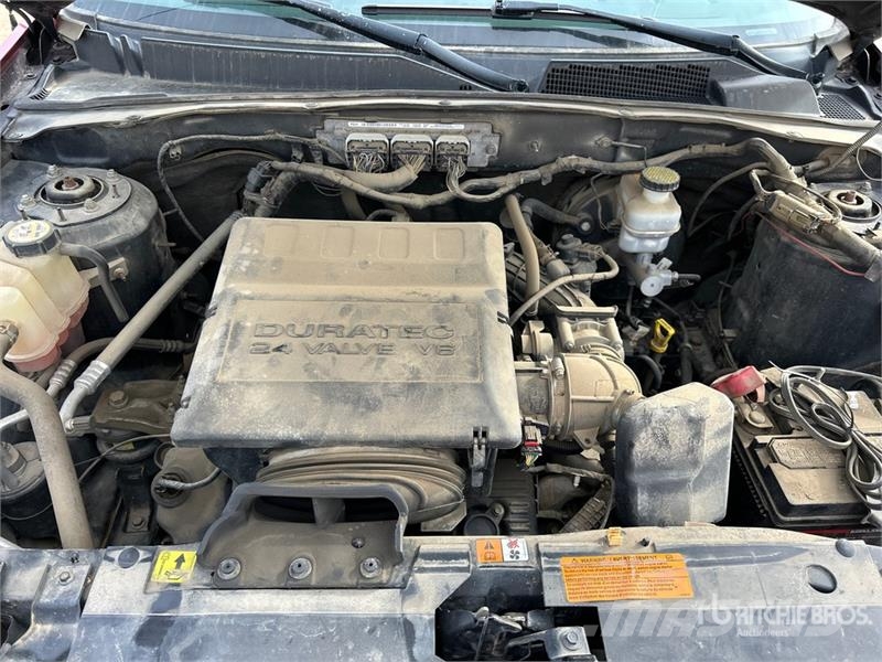 Ford Escape XLT AWD SUV سيارات