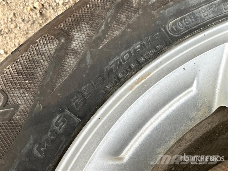 Ford Escape XLT AWD SUV سيارات